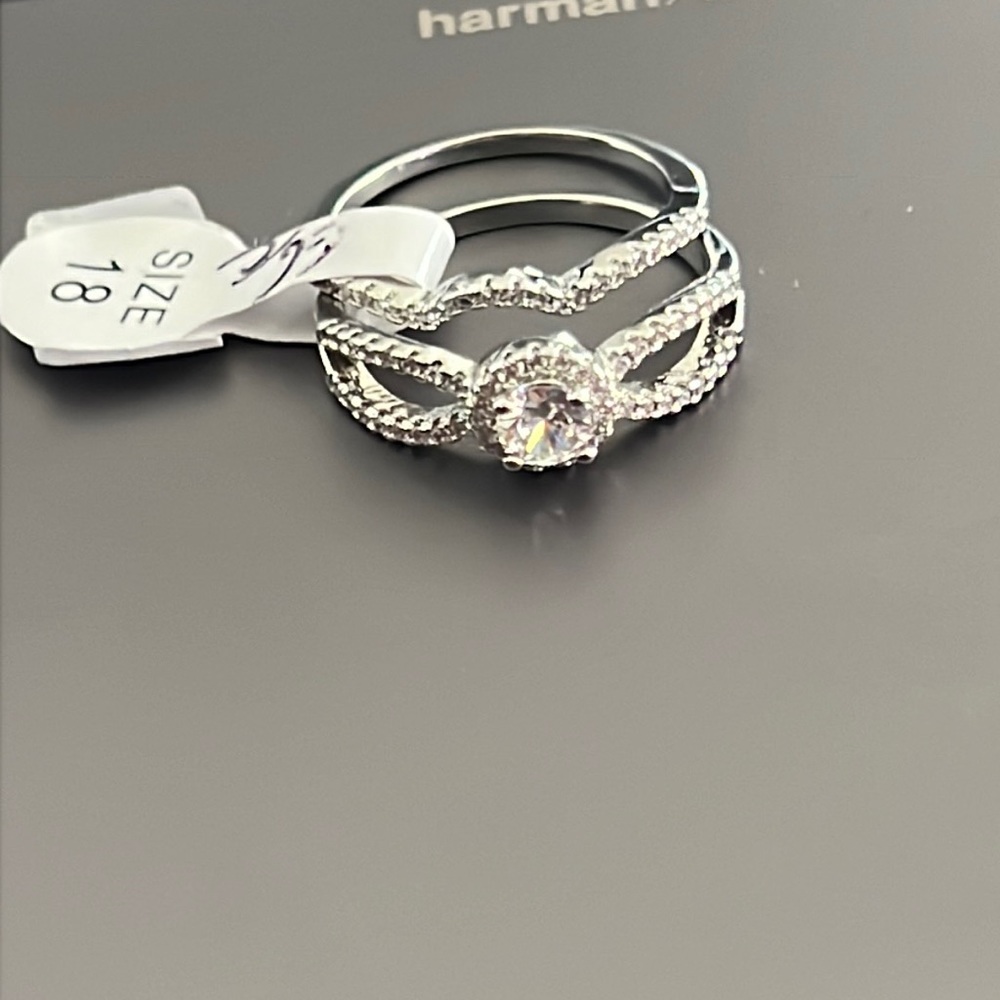 Silver color ring